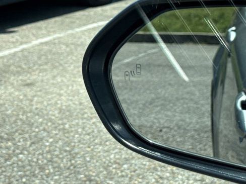 Used 2024 Toyota Camry XSE image 17