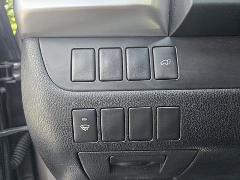 Used 2015 Toyota Highlander XLE AWD/4WD image 16