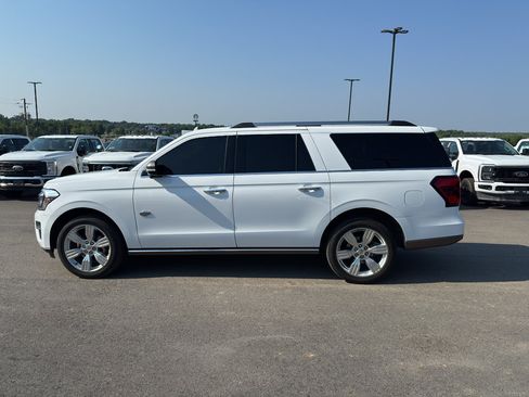 Certified 2024 Ford Expedition Max King Ranch AWD/4WD image 8