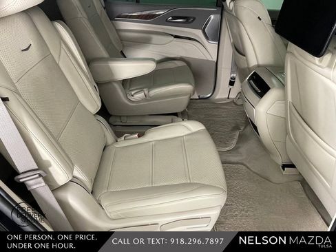 Used 2022 Cadillac Escalade Sport Platinum w/ Heavy-Duty Trailer Package image 46