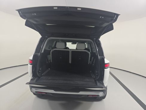 Used 2024 Rivian R1S Adventure AWD/4WD image 16