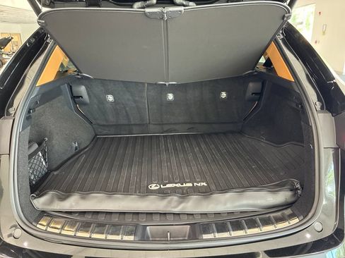 Used 2025 Lexus NX 250 FWD w/ Accessory Package (Z2) image 8