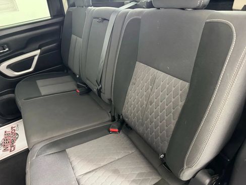 Used 2021 Nissan Titan SV w/ SV Convenience Package AWD/4WD image 36