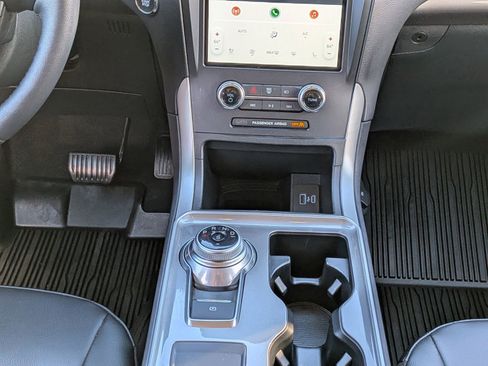 Certified 2024 Ford Edge SEL w/ Convenience Package image 22