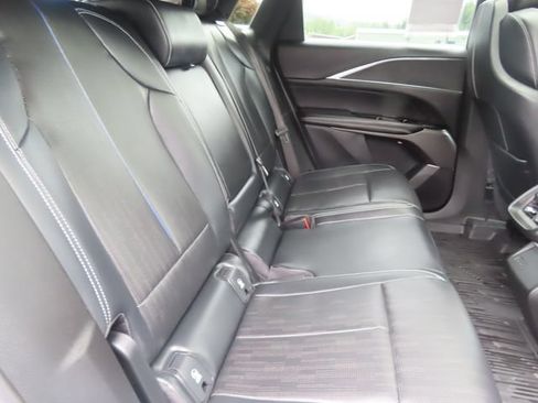 Used 2024 Cadillac Lyriq Sport AWD/4WD image 41