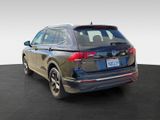 Used 2023 Volkswagen Tiguan SE image 5