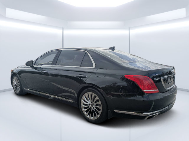 Used 2017 Genesis G90 3.3T Premium RWD image 5