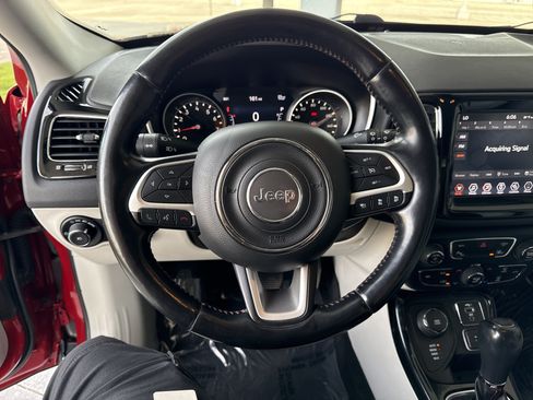 Used 2021 Jeep Compass Limited AWD/4WD image 17