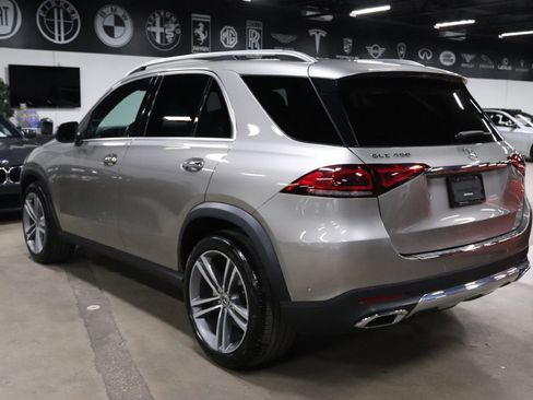 Used 2022 Mercedes-Benz GLE 450 450 4MATIC image 3