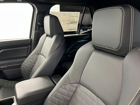 New 2026 Toyota 4Runner TRD Off-Road Premium AWD/4WD image 16