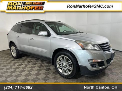 Used 2015 Chevrolet Traverse LT w/ Style and Technology Package image 1