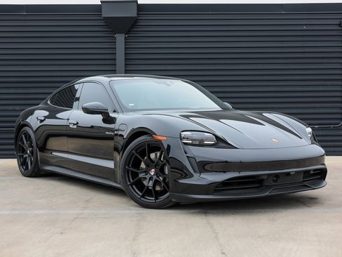 Certified 2023 Porsche Taycan image 9