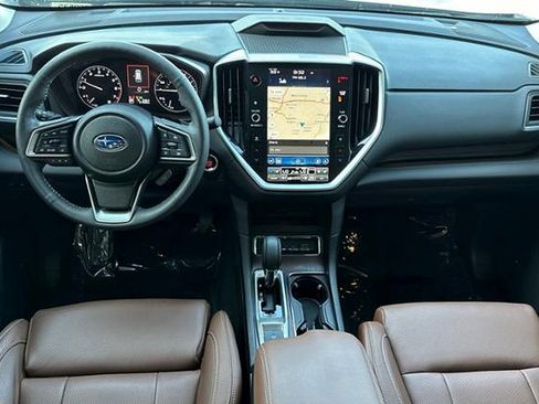 Used 2023 Subaru Ascent Touring AWD/4WD image 15