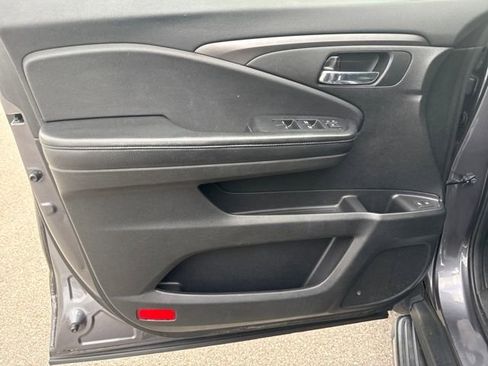 Used 2016 Honda Pilot EX-L image 9