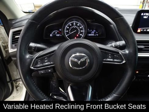 Used 2018 MAZDA MAZDA3 Touring image 15