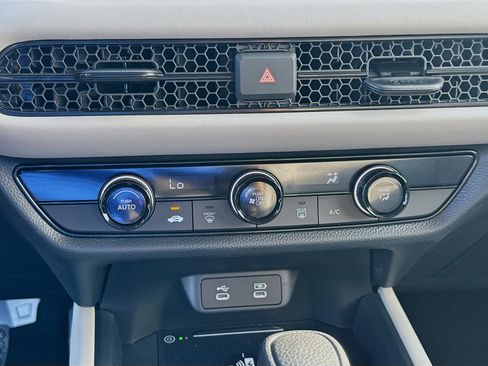 New 2026 Honda HR-V LX image 14