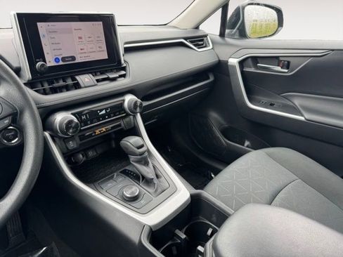 Certified 2024 Toyota RAV4 XLE AWD/4WD image 17