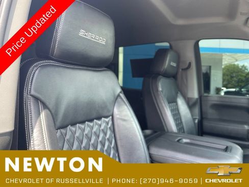 Used 2022 Chevrolet Silverado 1500 RST w/ Safety Package AWD/4WD image 21
