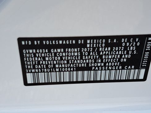Used 2020 Volkswagen Jetta R-Line w/ R-Line Cold Weather Package FWD image 36