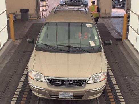 Used 1999 Ford Windstar SE FWD image 2