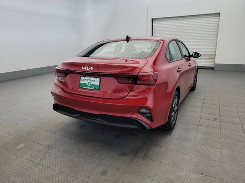 Used 2024 Kia Forte LXS FWD image 7