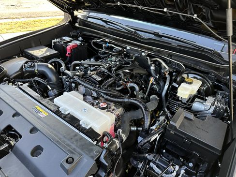 Used 2025 Toyota Tacoma SR5 image 17