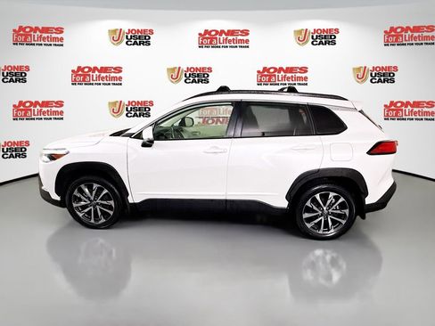 Certified 2023 Toyota Corolla Cross XLE w/ Convenience Package AWD/4WD image 15