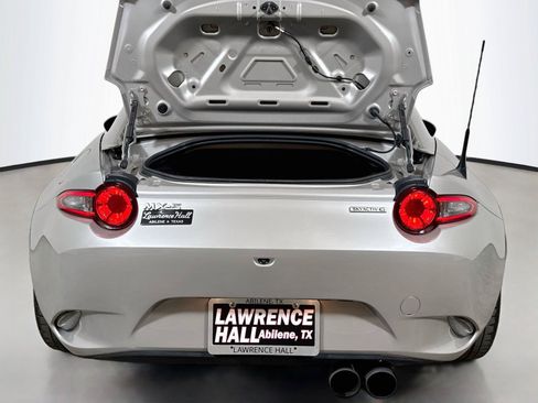 Used 2022 MAZDA MX-5 Miata RF Grand Touring RWD image 21