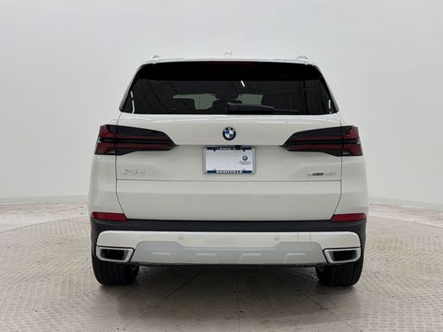 New 2026 BMW X5 sDrive40i w/ Premium Package RWD image 10