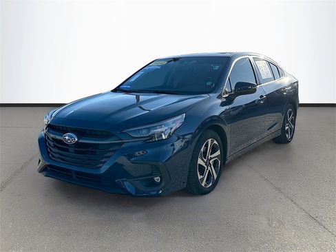 Used 2024 Subaru Legacy Premium image 3