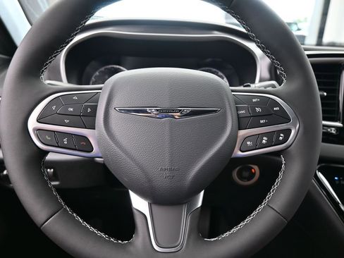 New 2026 Chrysler Voyager LX image 23