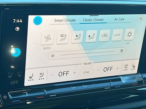 New 2026 Volkswagen Atlas SEL Premium R-Line image 14