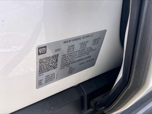 Used 2024 Chevrolet Tahoe LS AWD/4WD image 36