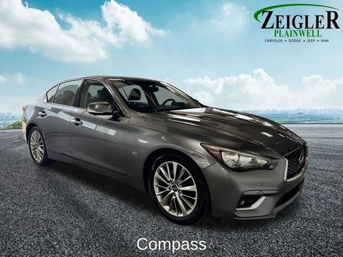 Used 2018 INFINITI Q50 Luxe AWD/4WD image 7