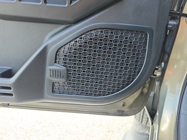 Used 2024 Toyota Tacoma TRD Sport w/ TRD Sport Upgrade Package RWD image 17