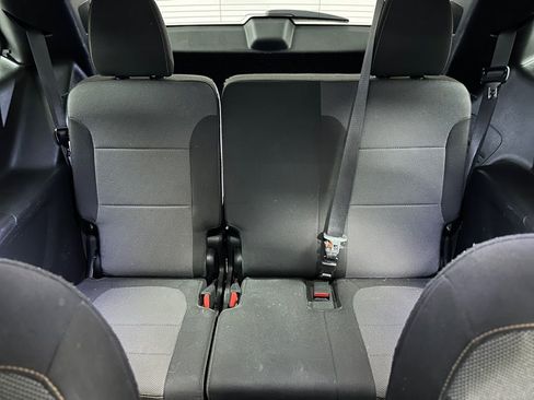 Used 2019 Chevrolet Traverse LT image 14