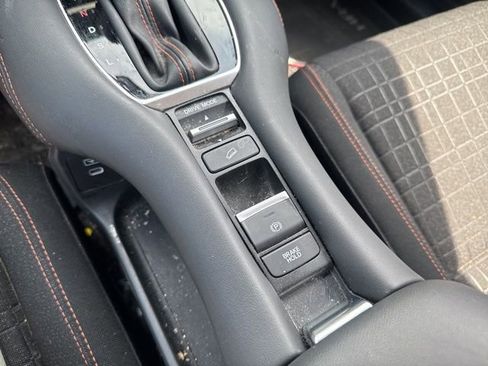 Used 2024 Honda HR-V Sport image 19