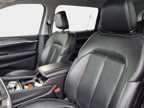 Certified 2021 Jeep Grand Cherokee L Limited image 11