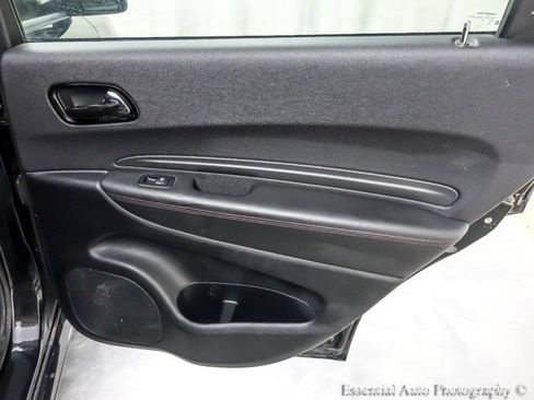Used 2021 Dodge Durango R/T w/ Blacktop Package AWD/4WD image 31