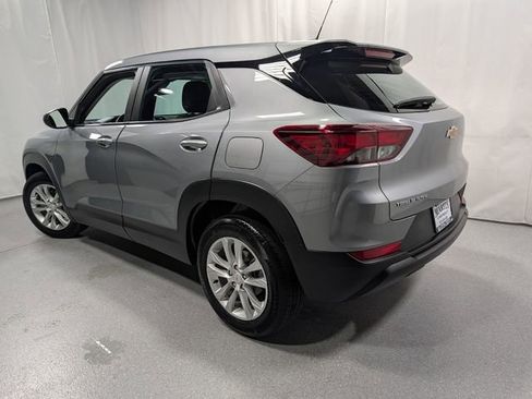 Used 2023 Chevrolet TrailBlazer LS FWD image 5
