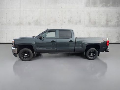 Used 2018 Chevrolet Silverado 1500 LT w/ All Star Edition image 8