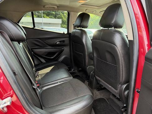Used 2017 Buick Encore Sport Touring AWD/4WD image 14