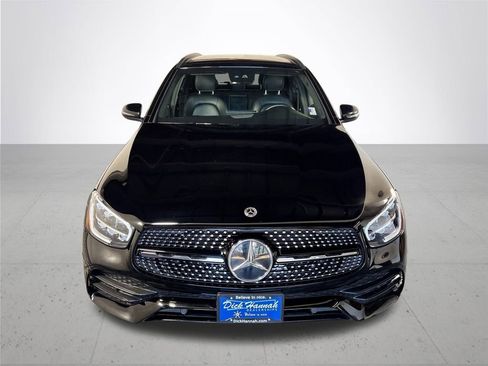 Used 2022 Mercedes-Benz GLC 300 4MATIC image 3