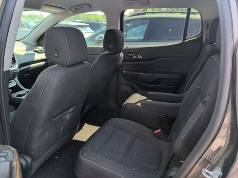 Used 2020 GMC Acadia SLE FWD image 7