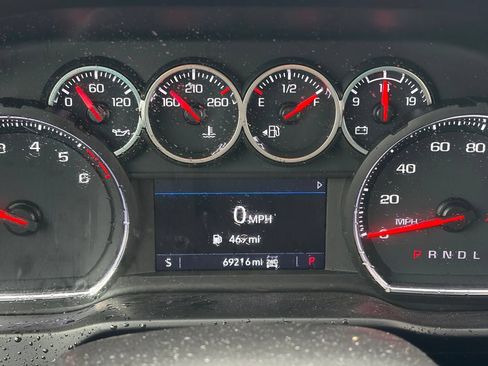 Used 2021 Chevrolet Silverado 1500 LT w/ Bed Protection Package AWD/4WD image 10