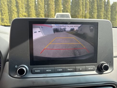 Used 2022 Hyundai Kona SEL image 27