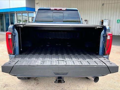 Used 2024 GMC Sierra 2500 Denali w/ Denali Reserve Package AWD/4WD image 29