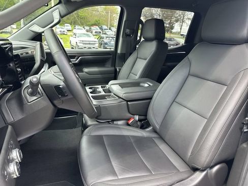 Used 2026 GMC Sierra 1500 SLT AWD/4WD image 15