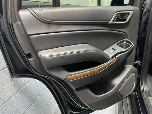 Used 2019 GMC Yukon Denali w/ Denali Ultimate Package AWD/4WD image 15