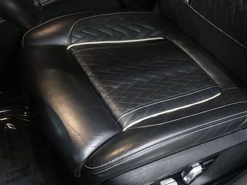 Used 2021 BMW M760i xDrive w/ Luxury Rear Seating Package AWD/4WD image 12